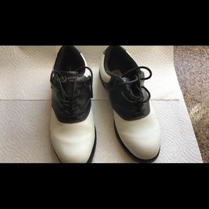 Austin boys golf shoes